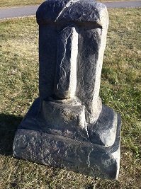 easter island head garden statue